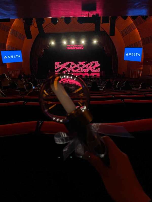 Radio City Music Hall, section: 1st mezzanine 3, row: J, seat: 307