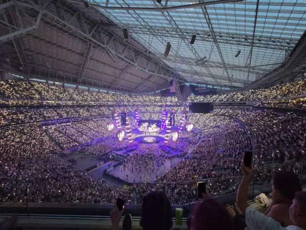 U.S. Bank Stadium, section: 349, row: B, seat: 15