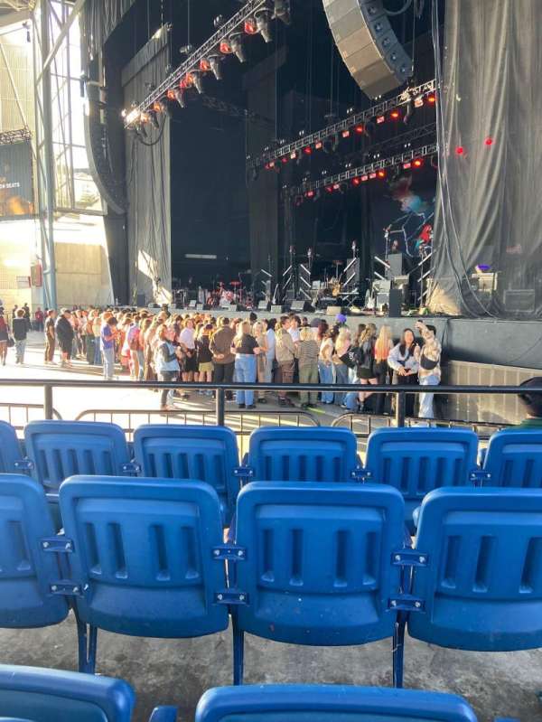 RBC Amphitheatre, section: 201, row: D, seat: 3