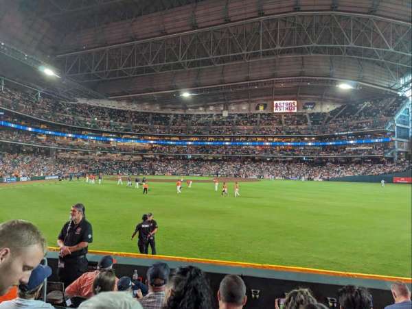 Daikin Park, section: 154, row: 6, seat: 5