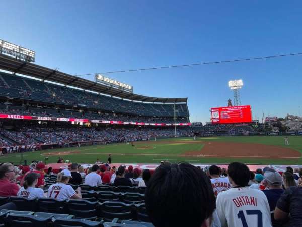 Angel Stadium, section: 125, row: P, seat: 11