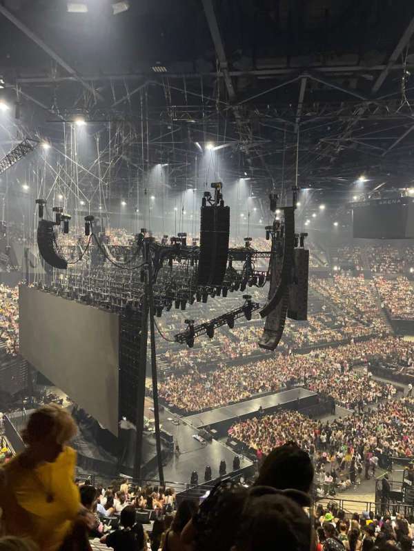 Accor Arena, section: Balcon L, row: 86, seat: 29