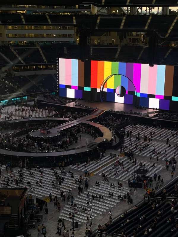 SoFi Stadium, section: 342, row: 3, seat: 12