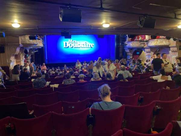 Shaftesbury Theatre, section: Stalls, row: X, seat: 31