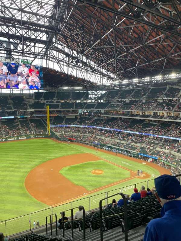 Globe Life Field, section: 208, row: 11, seat: 26