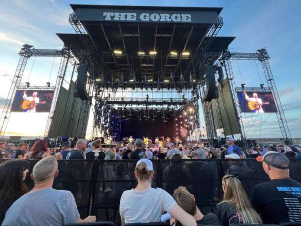 Gorge Amphitheatre, section: 102, row: 18, seat: 22