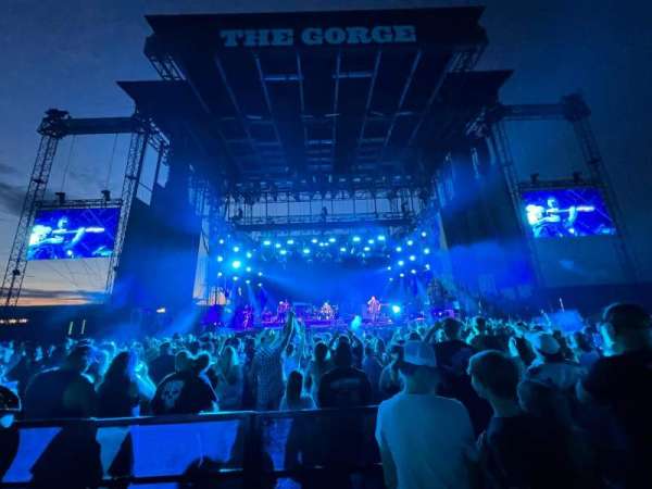 Gorge Amphitheatre, section: 102, row: 18, seat: 22
