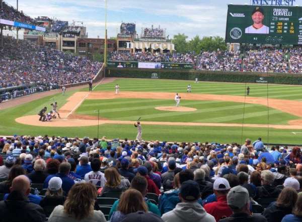 Wrigley Field, section: 222, row: 3, seat: 9