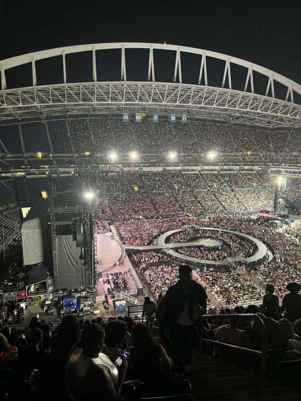 Lumen Field, section: 339, row: U, seat: 1