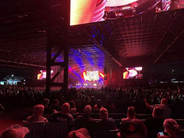 Hollywood Casino Amphitheatre, section: 206, row: VV, seat: 2