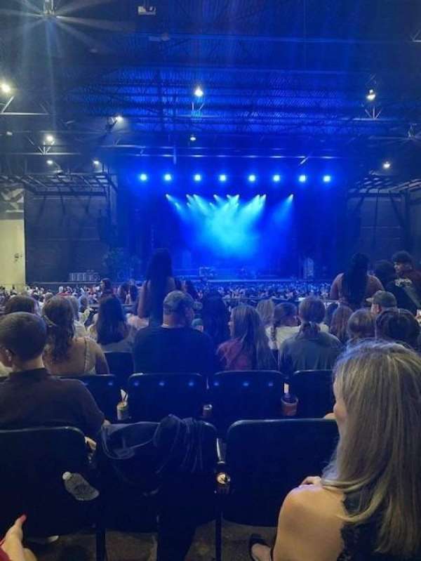 Dos Equis Pavilion, section: 203, row: R, seat: 10