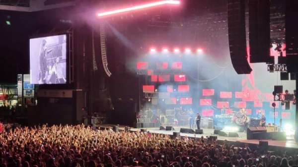 Veterans United Home Loans Amphitheater, section: 201, row: Q, seat: 10