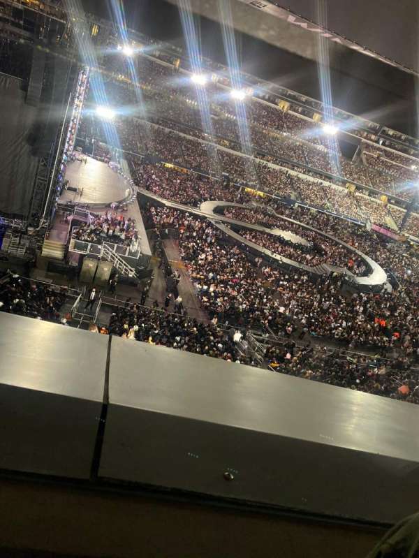 AT&T Stadium, section: C338, row: 1, seat: 22