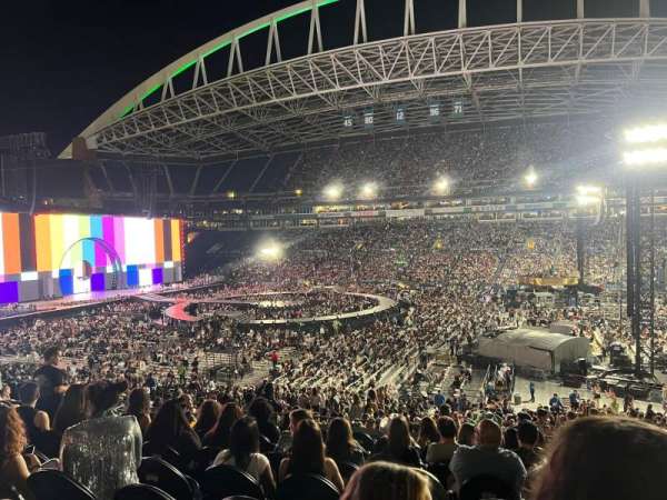 Lumen Field, section: 232, row: J, seat: 8
