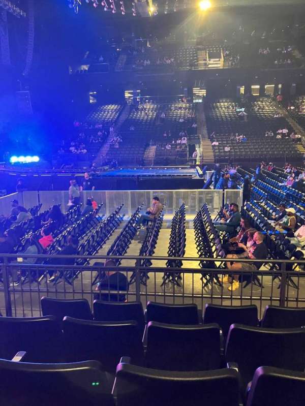 CFG Bank Arena, section: 123, row: D, seat: 1