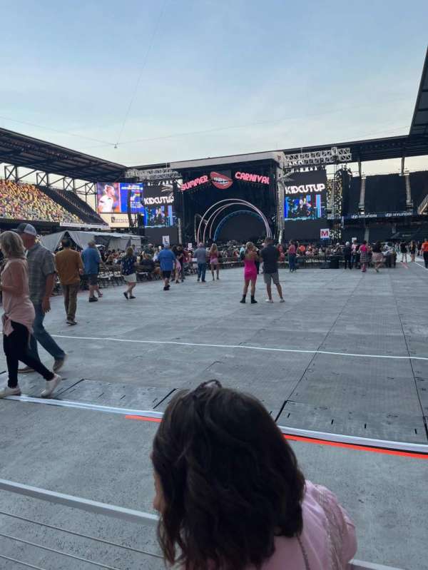 Geodis Park, section: 105, row: B, seat: 9