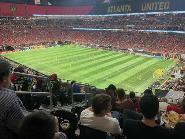 Mercedes-Benz Stadium, section: 204, row: 7, seat: 17