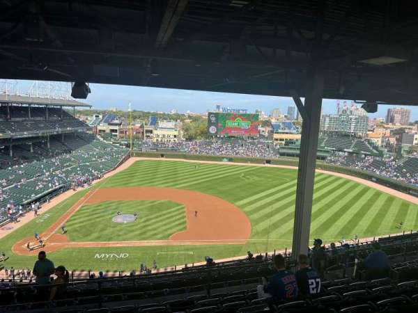Wrigley Field, section: 424R, row: 8, seat: 10