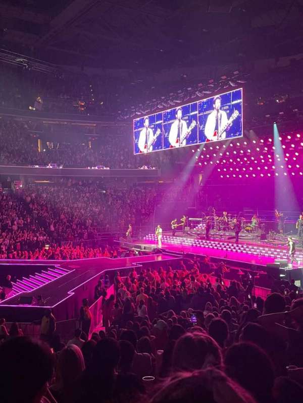 Capital One Arena, section: 111, row: P, seat: 15