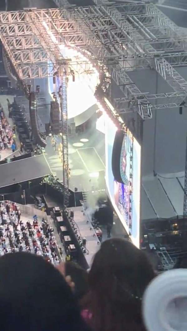 SoFi Stadium, section: 542, row: 15, seat: 21