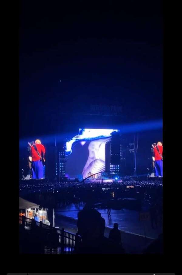 Hershey Park Stadium, section: 2, row: BB, seat: 27