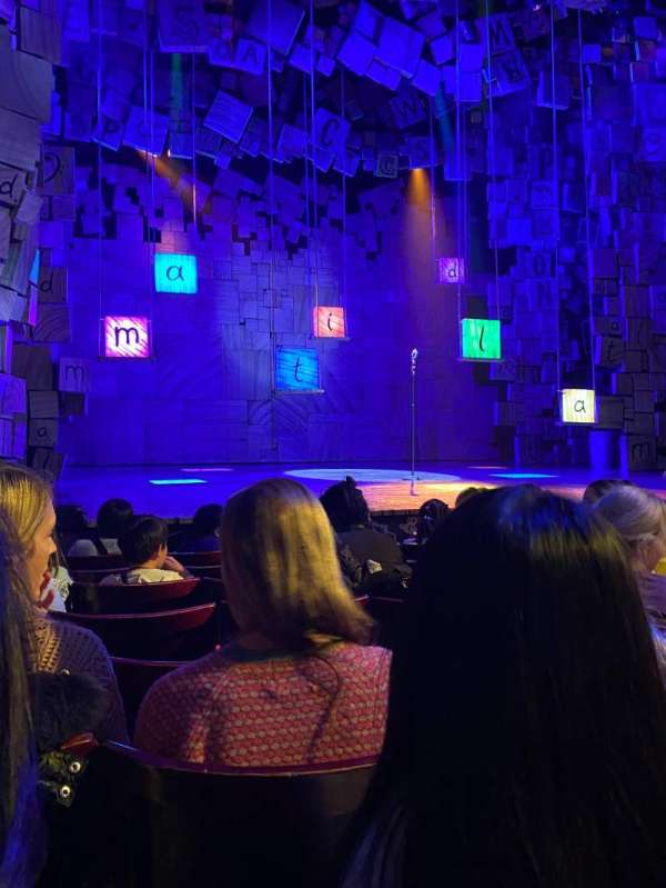 Cambridge Theatre, section: Stalls, row: H, seat: 23