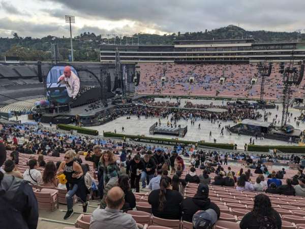 Rose Bowl, section: 5-H, row: 70, seat: 103