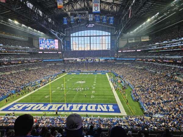 Lucas Oil Stadium, section: 425, row: 3, seat: 7