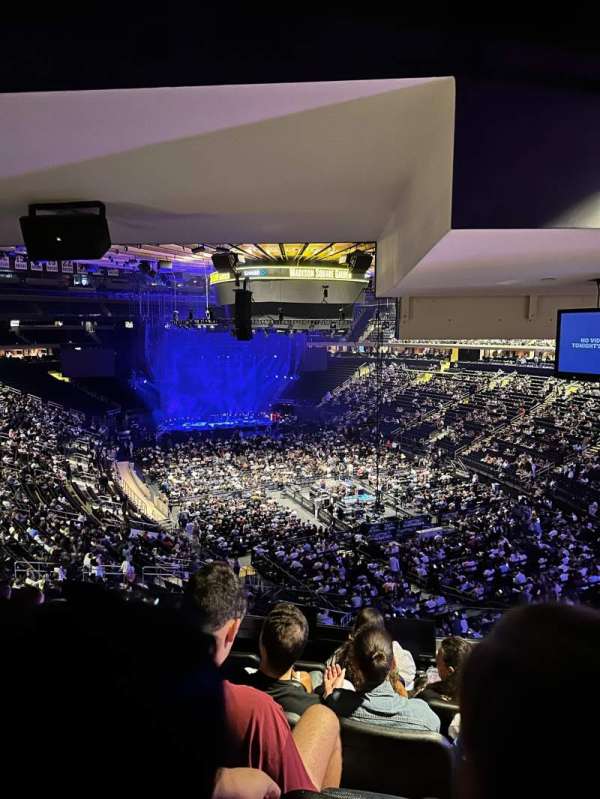 Madison Square Garden, section: 202, row: 6, seat: 7