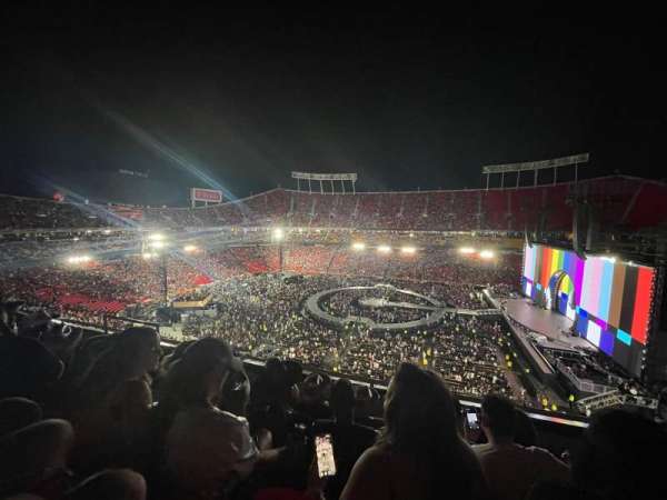 Arrowhead Stadium, section: 323, row: 4, seat: 14