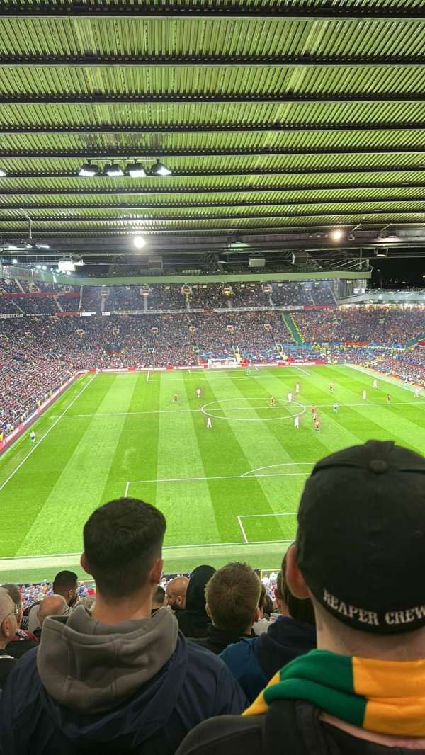 Old Trafford, section: W3102, row: 13