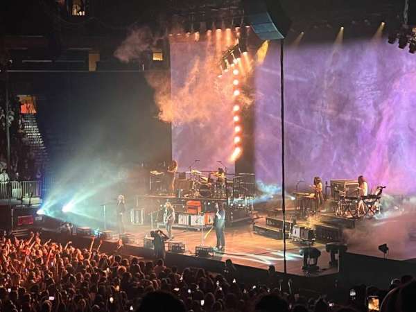 madison square garden, section: 207, row: 13, seat: 9