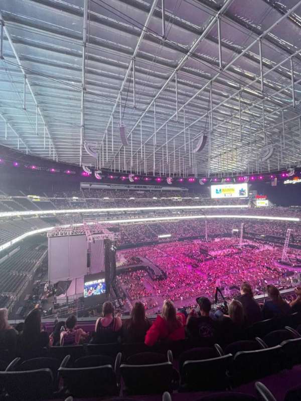 Allegiant Stadium, section: 317, row: 4, seat: 13