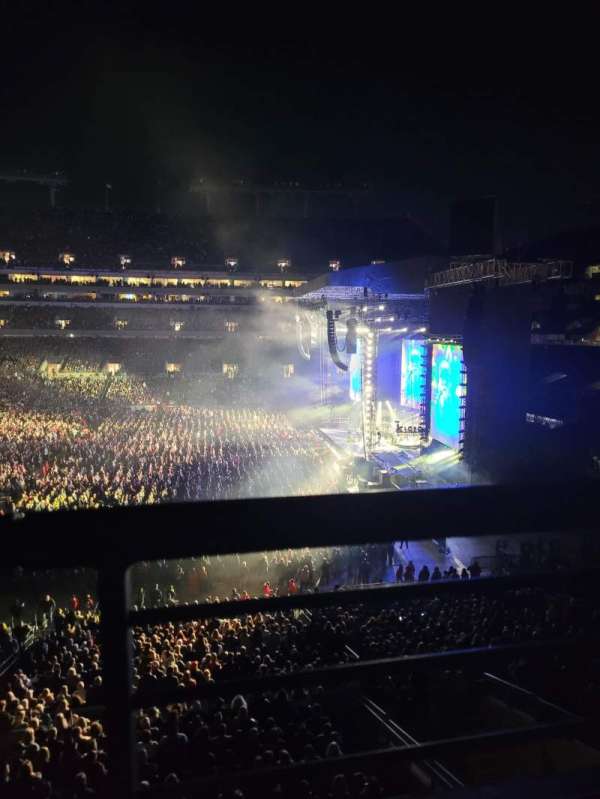 M&T Bank Stadium, section: 225, row: 1, seat: 9