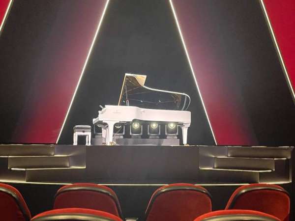 The Colosseum At Caesars Palace, section: 104, row: D, seat: 405