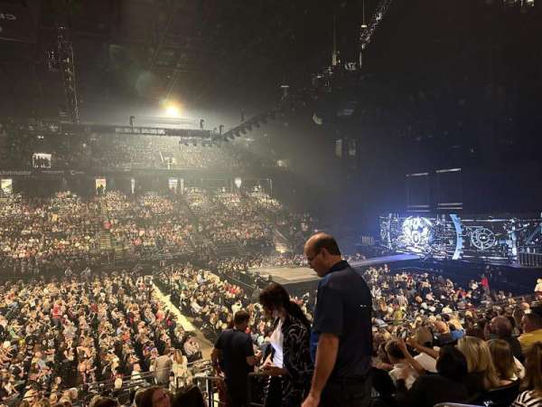 CFG Bank Arena, section: 104, row: Q, seat: 2