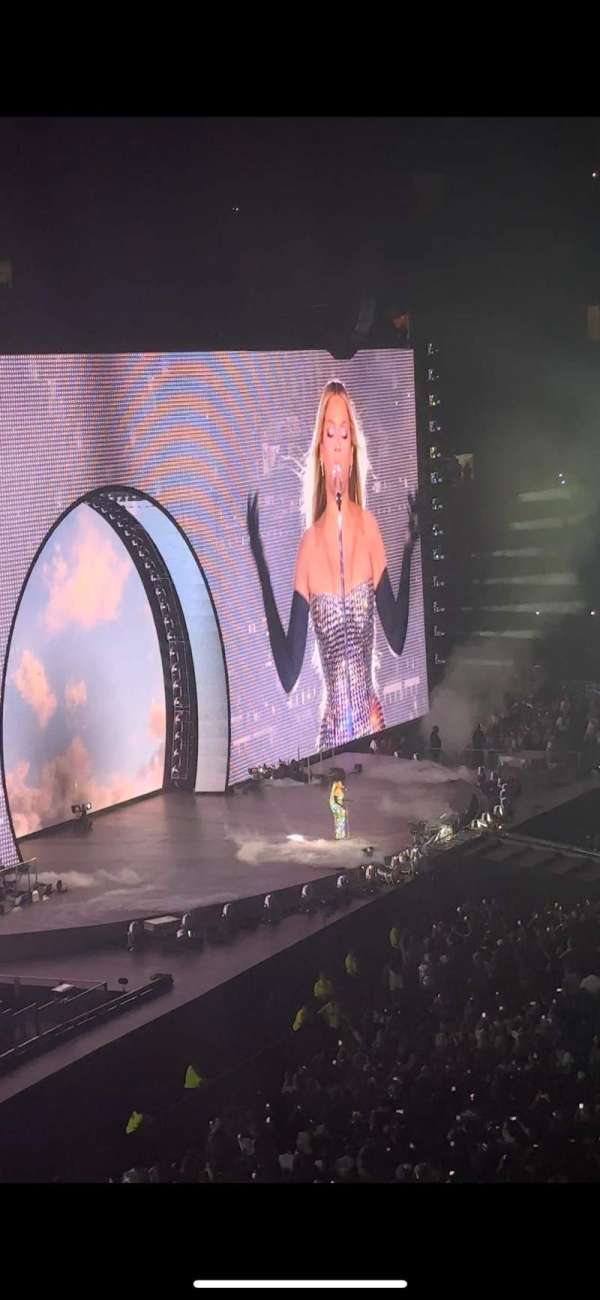 Arrowhead Stadium, section: 201, row: 7, seat: 14