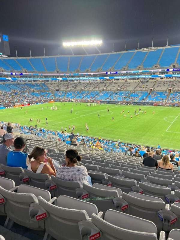 Bank of America Stadium, section: 312, row: 17, seat: 11