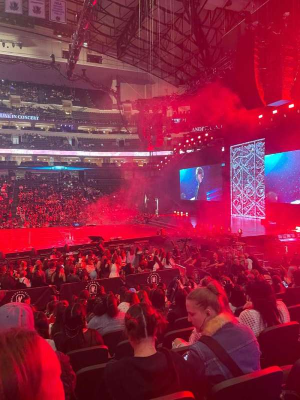American Airlines Center, section: 105, row: M, seat: 16