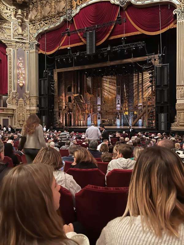 James M. Nederlander Theatre, section: Orchestra R, row: U, seat: 8