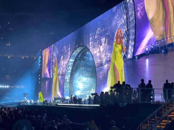 Caesars Superdome, section: 140, row: 1, seat: 23