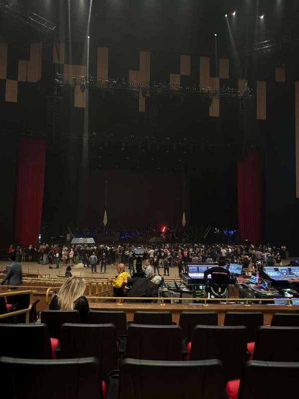 Hard Rock Live At Seminole Hard Rock, section: 115, row: H, seat: 23