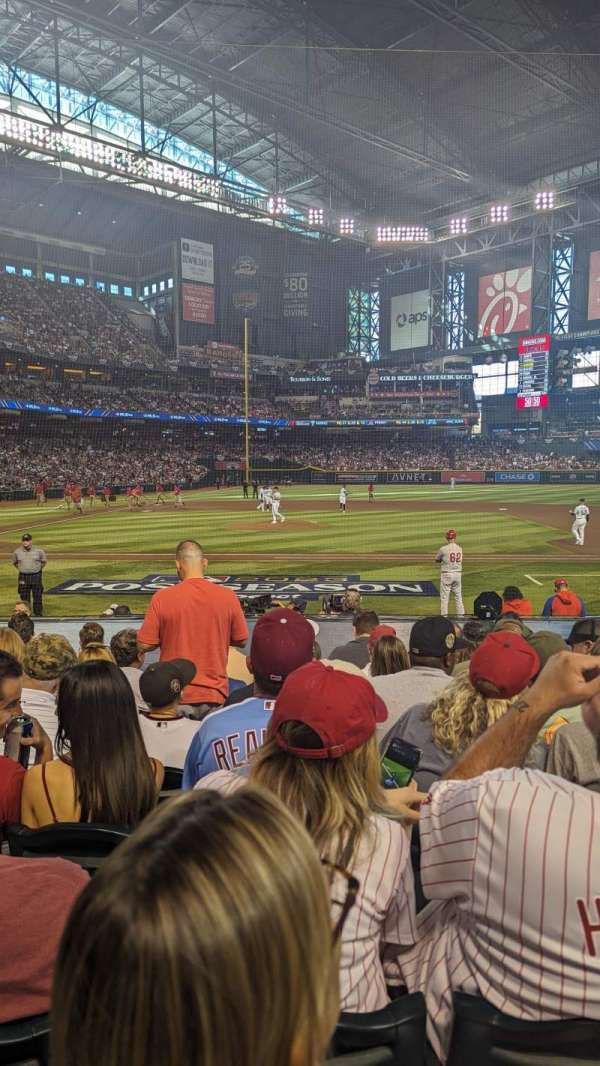 Chase Field, section: F, row: 14, seat: 4