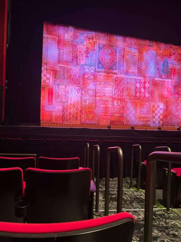 Uihlein Hall, section: Orchestra LC, row: E, seat: 15