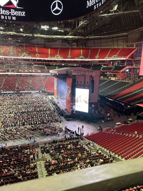 Mercedes-Benz Stadium, section: 209, row: 1, seat: 10