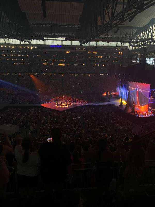 Ford Field, section: 331, row: 1, seat: 22