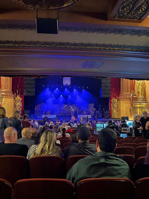Beacon Theatre, section: Orchestra C, row: W, seat: 102