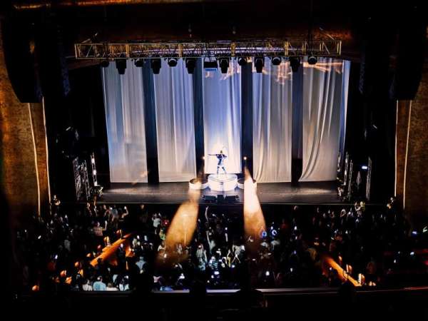 Premier Theater at Foxwoods, section: Mezzanine C, row: H, seat: 206