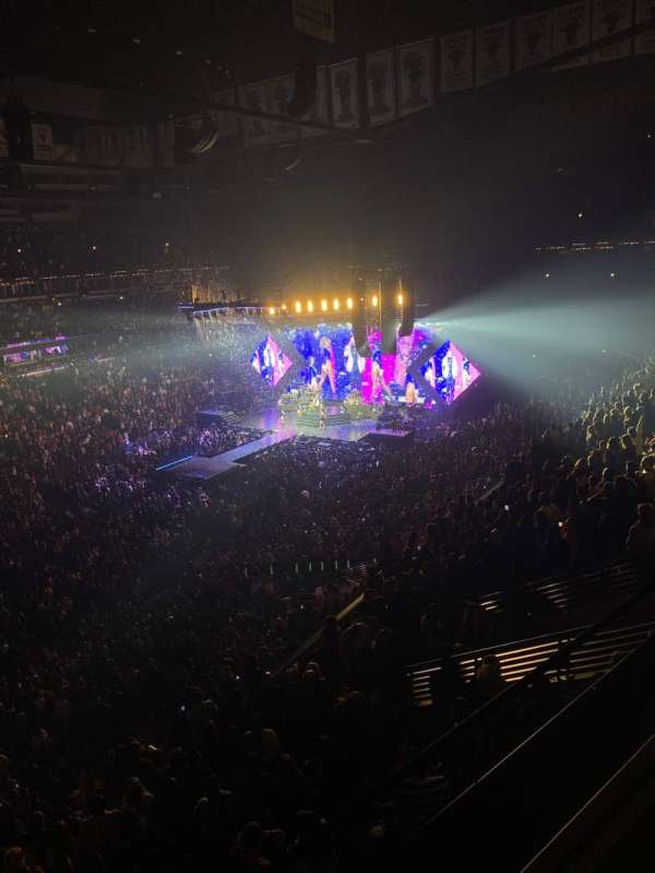 United Center, section: 303, row: 1, seat: 15