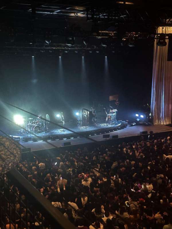 713 Music Hall, section: 321